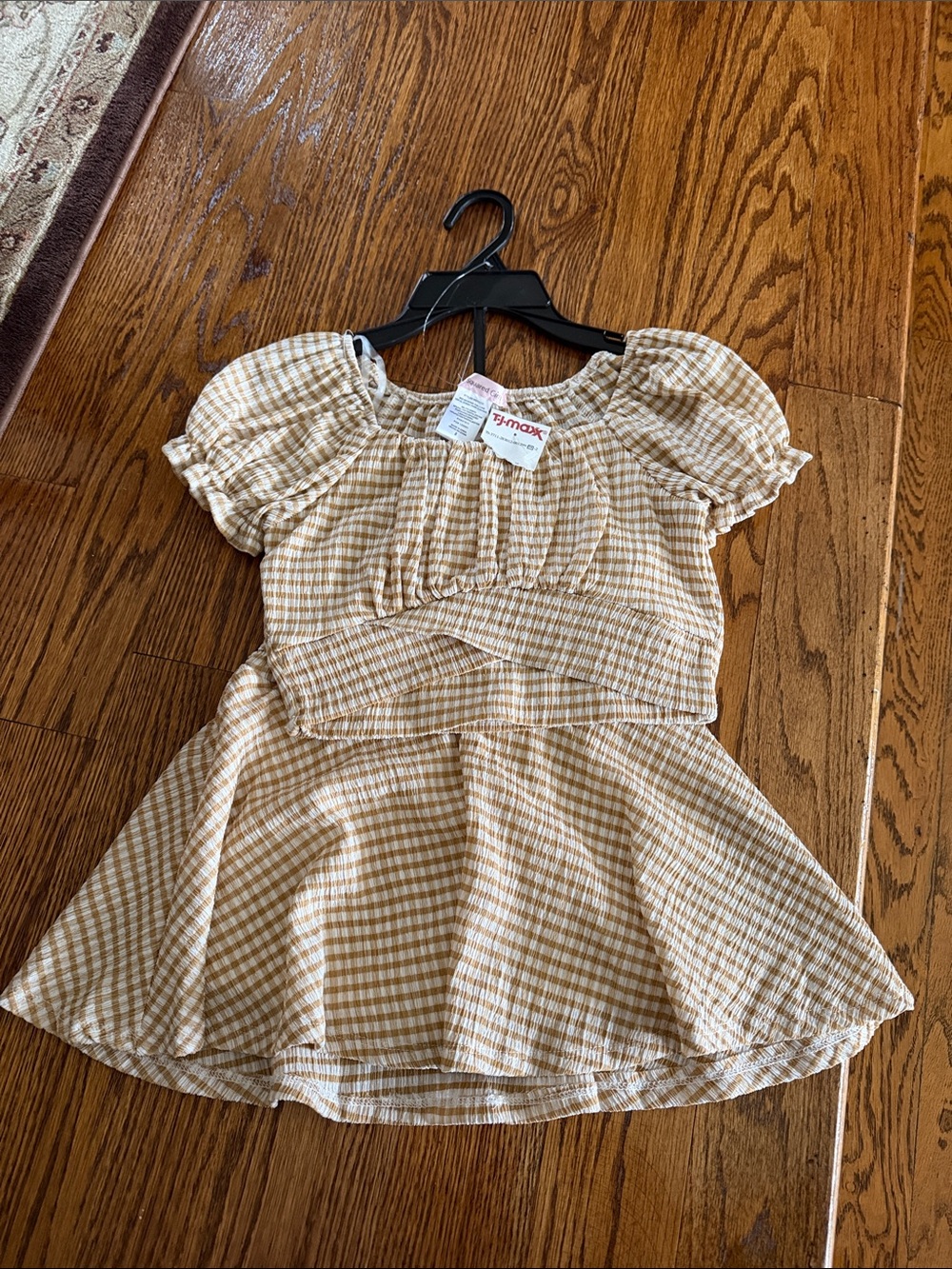 Mossimo Supply Co. Beige Gingham Puff-Sleeve Dress